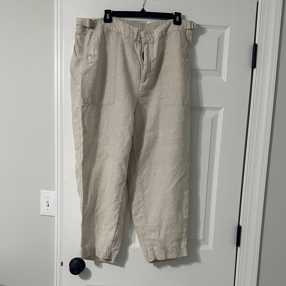Athleta Women's Cream Cropped Pants